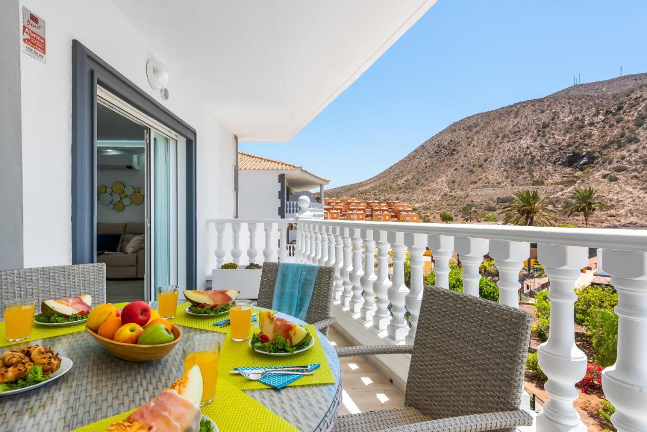 3C Atico Vista Hermosa Wifi Pool,Tennis,Padel,Park Los Cristianos  Exterior photo