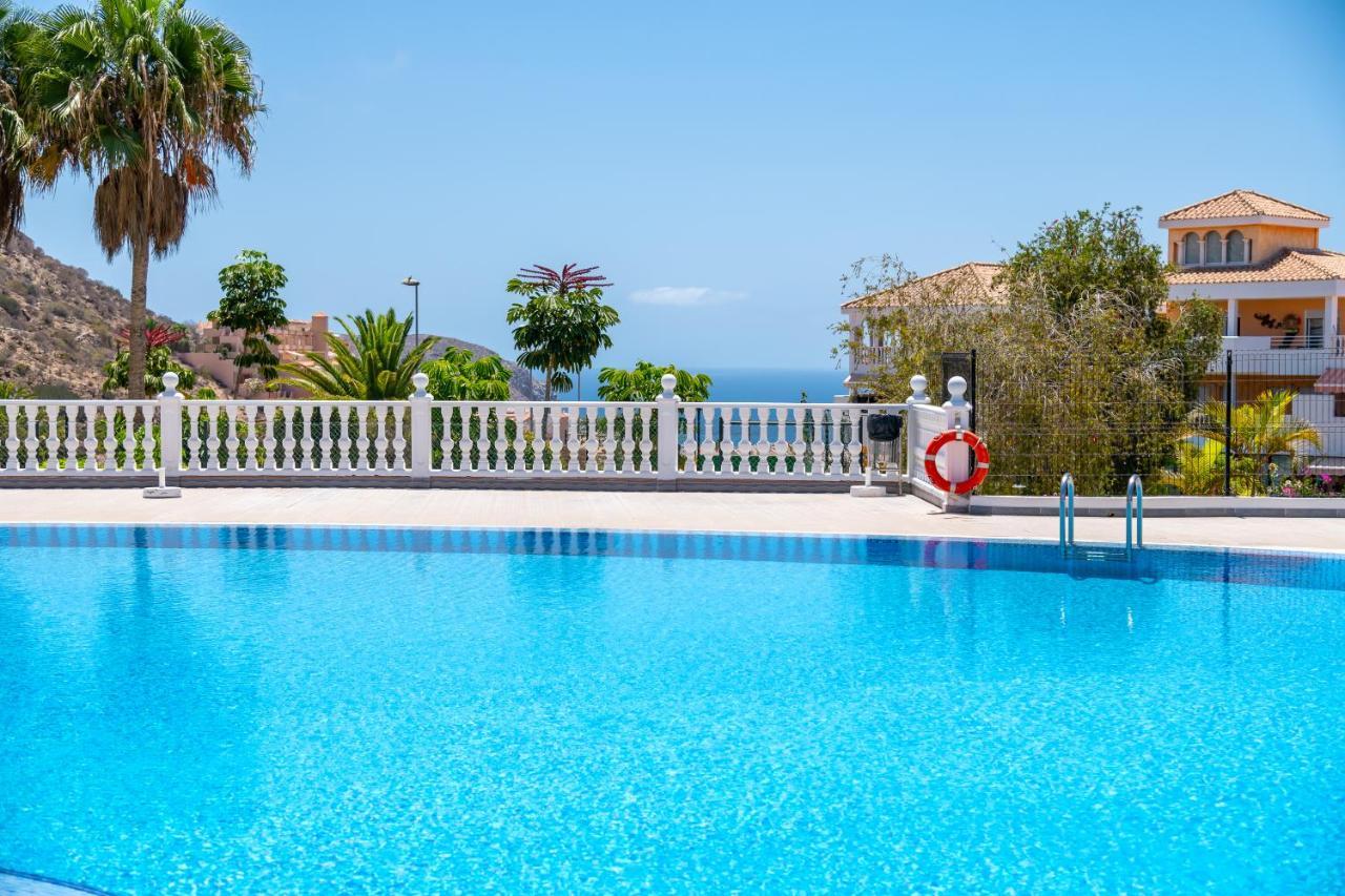 3C Atico Vista Hermosa Wifi Pool,Tennis,Padel,Park Los Cristianos  Exterior photo