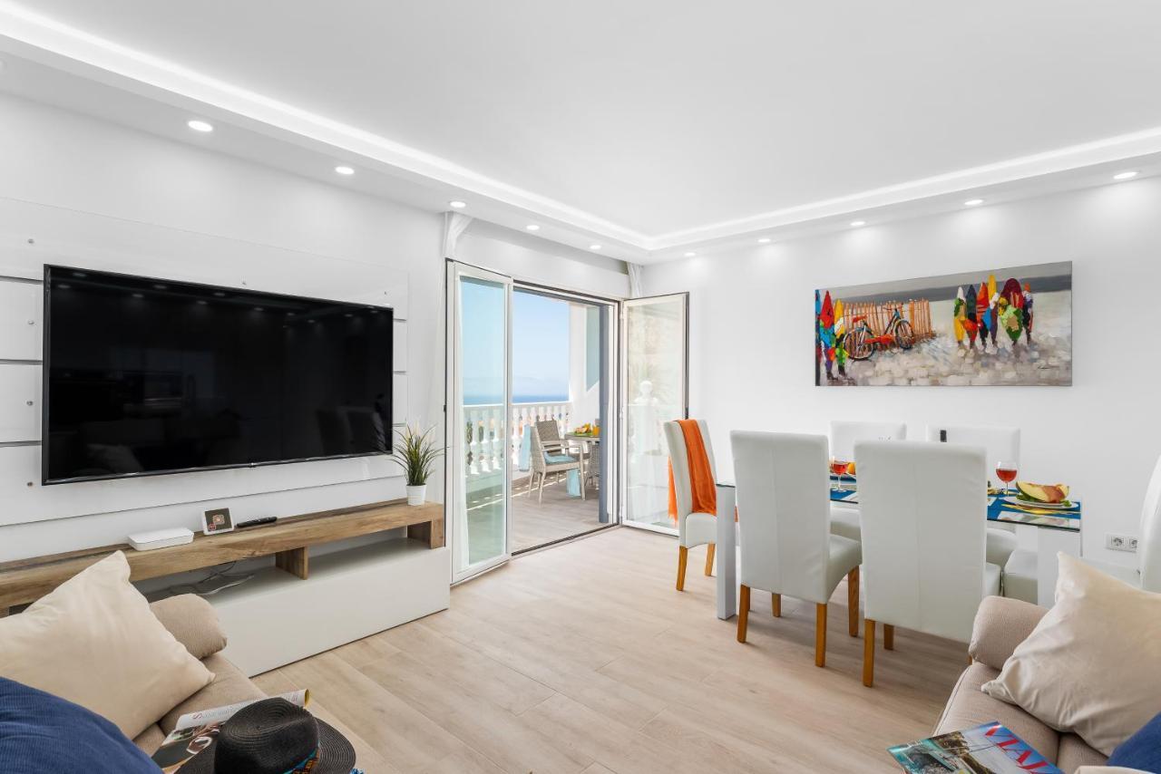 3C Atico Vista Hermosa Wifi Pool,Tennis,Padel,Park Los Cristianos  Exterior photo